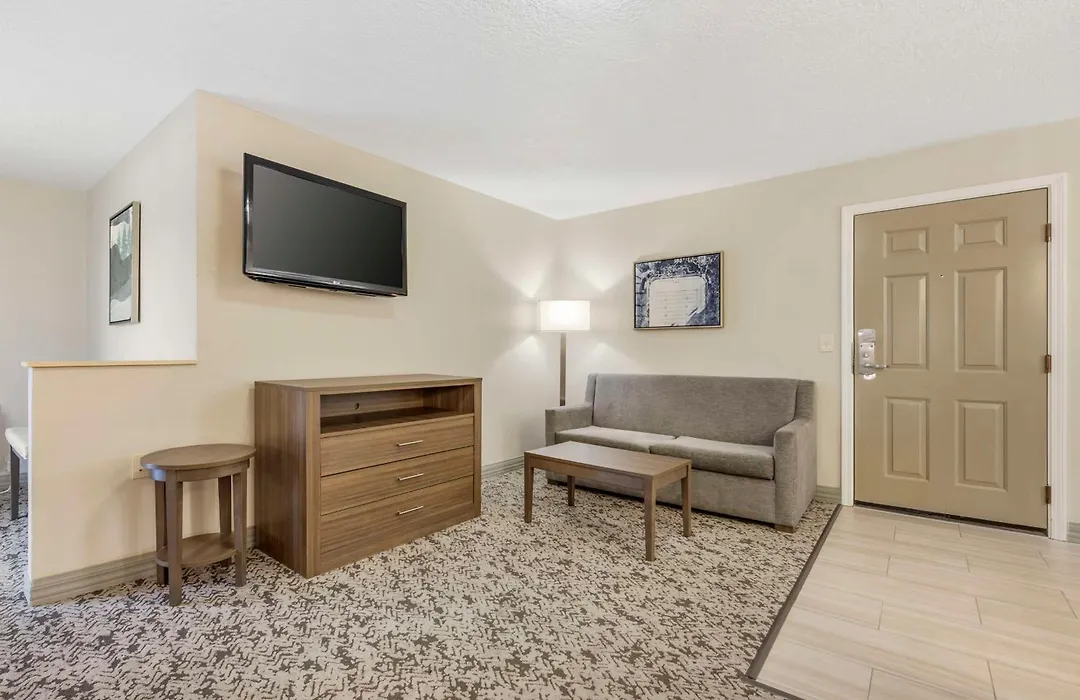 Best Western Plus Grand Manor Inn-1