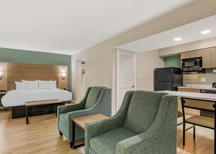 Cheap hotels Mainstay Suites Springfield South - Battlefield Rd
